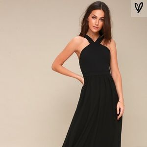 Lulu’s Air of Romance Black Maxi Dress NWT